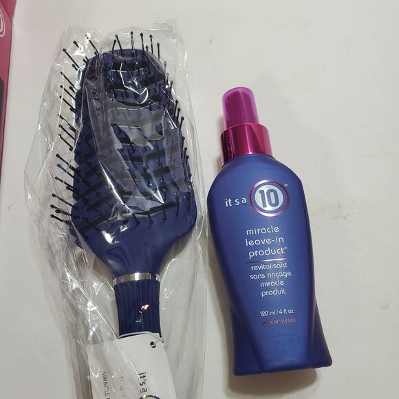 NIB It's a 10 Detangler Kit Everyday Miracle Hair Leave In and Brush - Picture 5 of 6